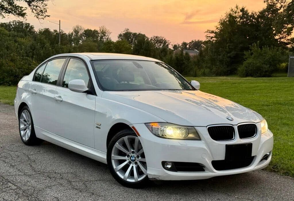 2011 BMW 3 Series