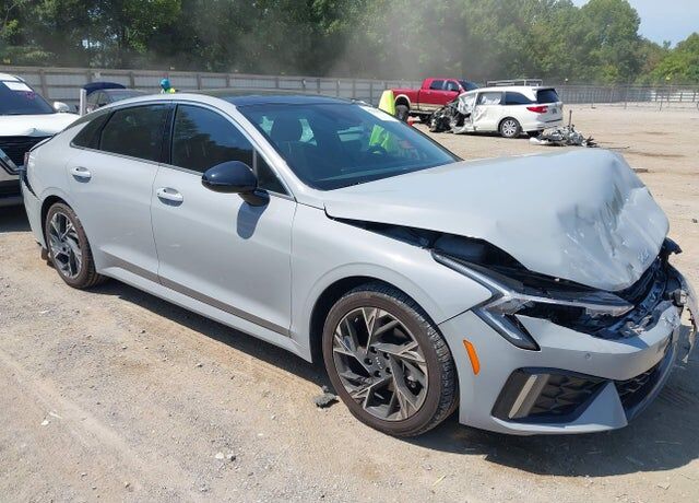 2025 KIA K5