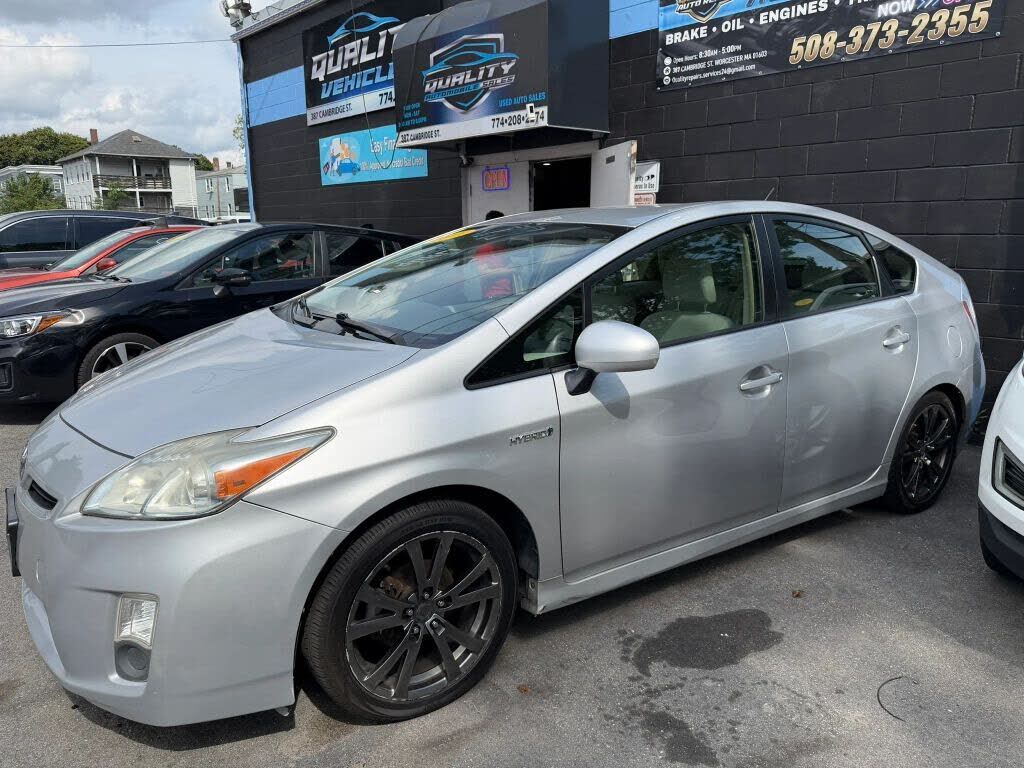 2011 TOYOTA PRIUS