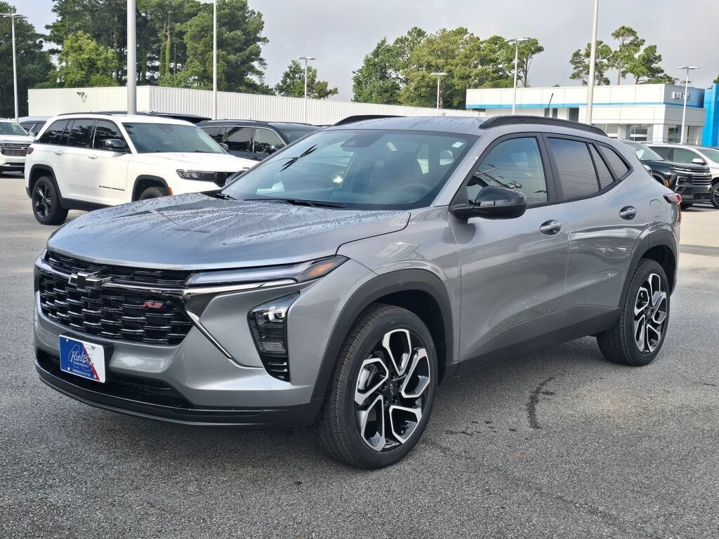 2026 CHEVROLET Trax