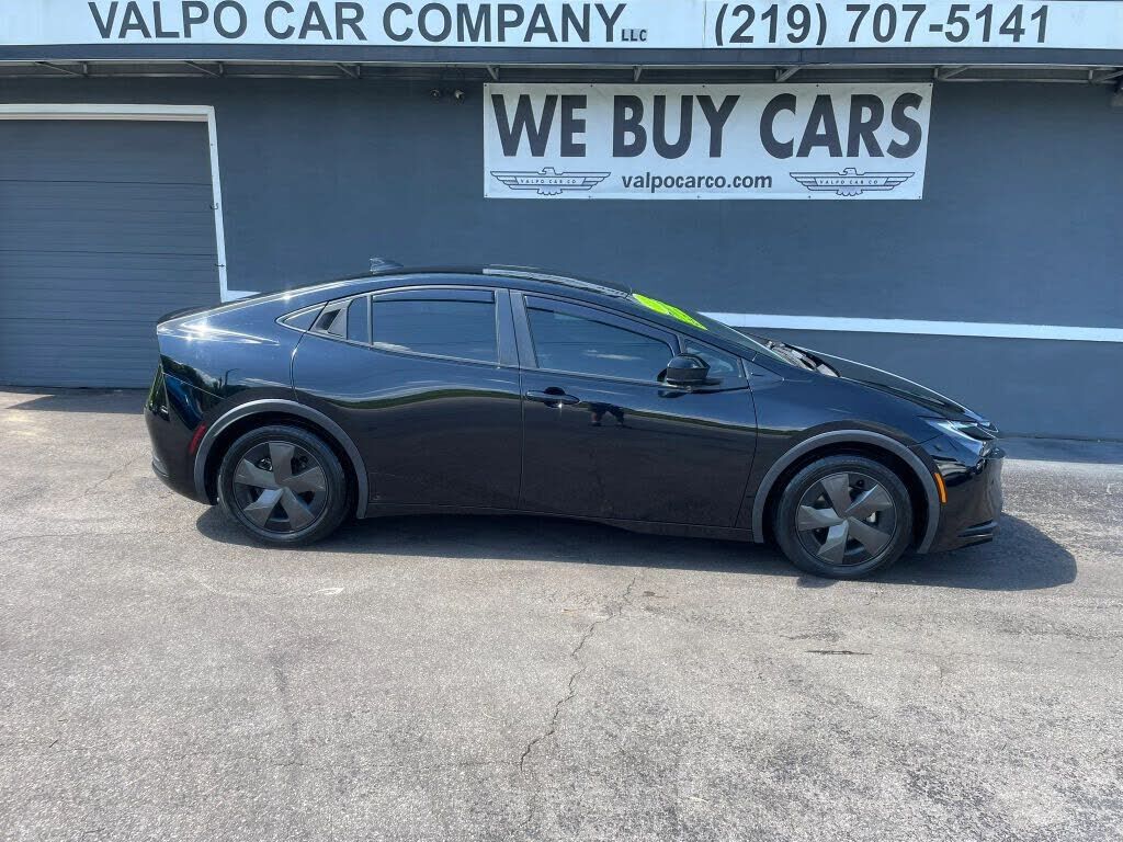 2023 TOYOTA PRIUS