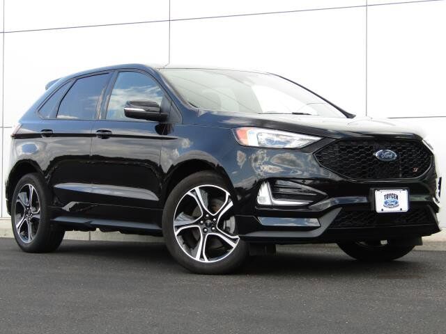 2023 FORD Edge