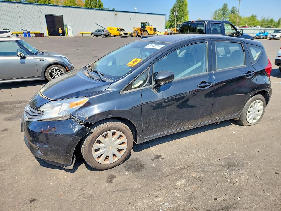 2016 NISSAN Versa