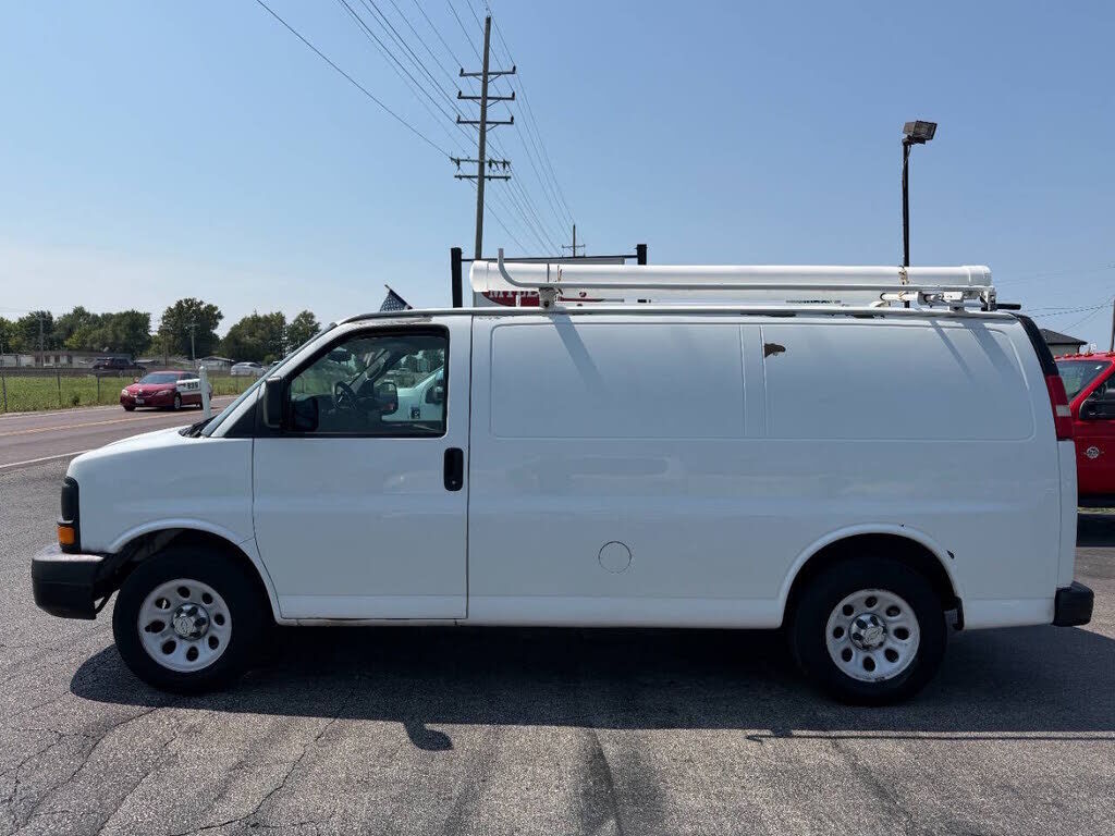 2010 CHEVROLET Express