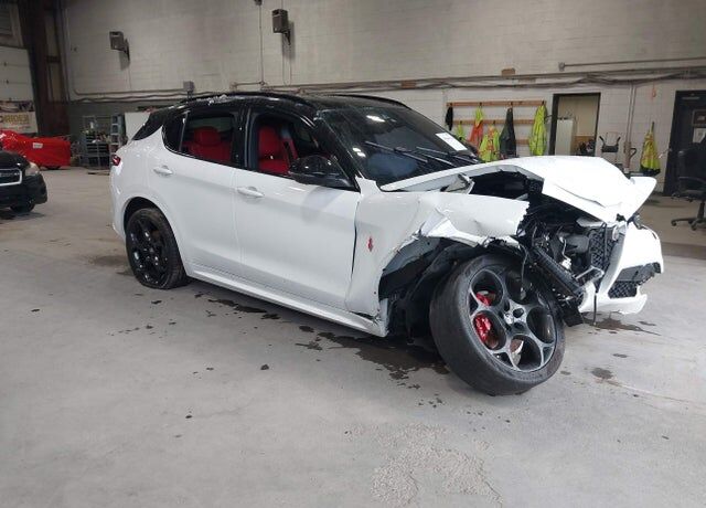 2022 ALFA ROMEO Stelvio