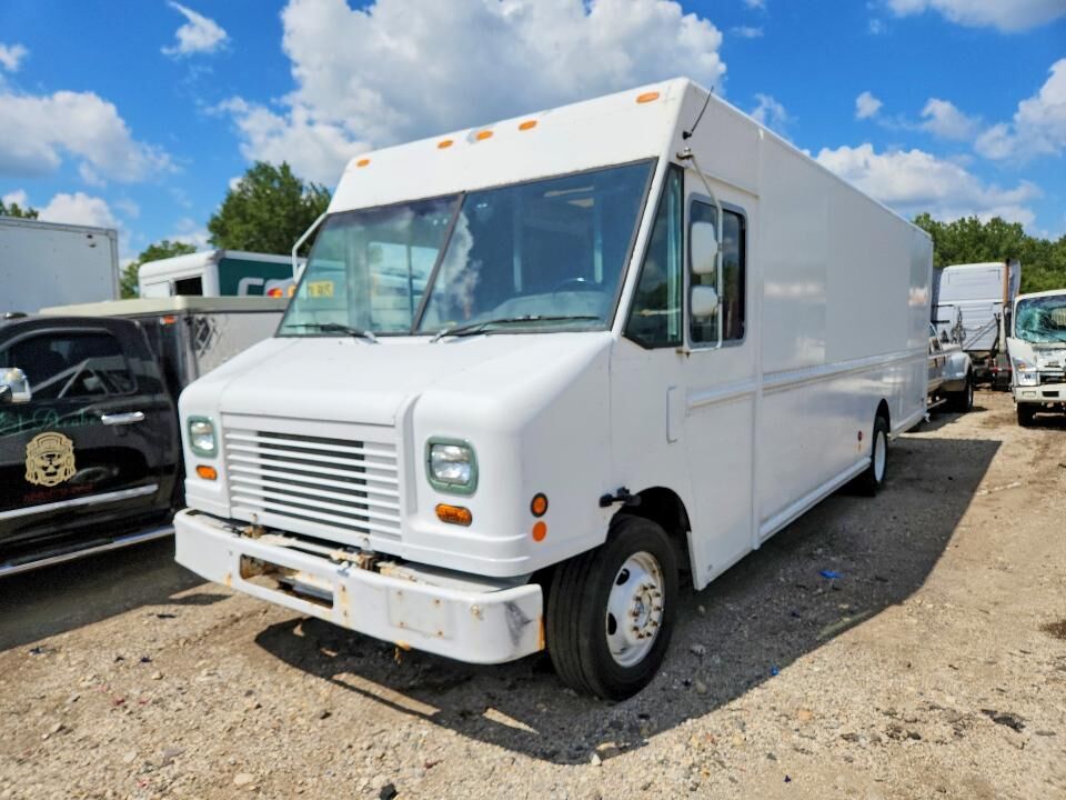 2011 FORD Commercial Chassis
