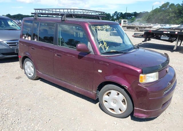 2005 TOYOTA SCION