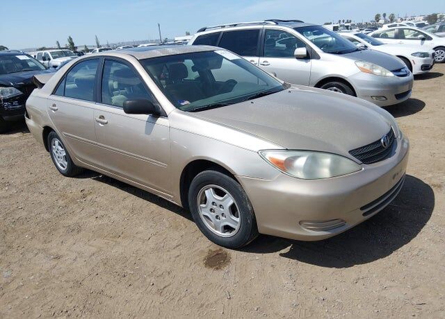2002 TOYOTA Camry