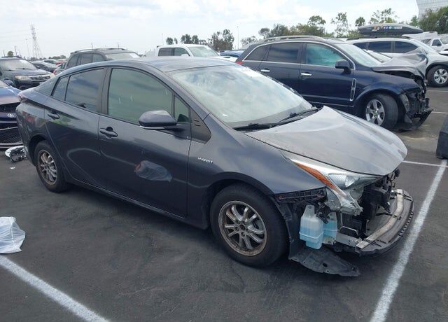 2018 TOYOTA PRIUS