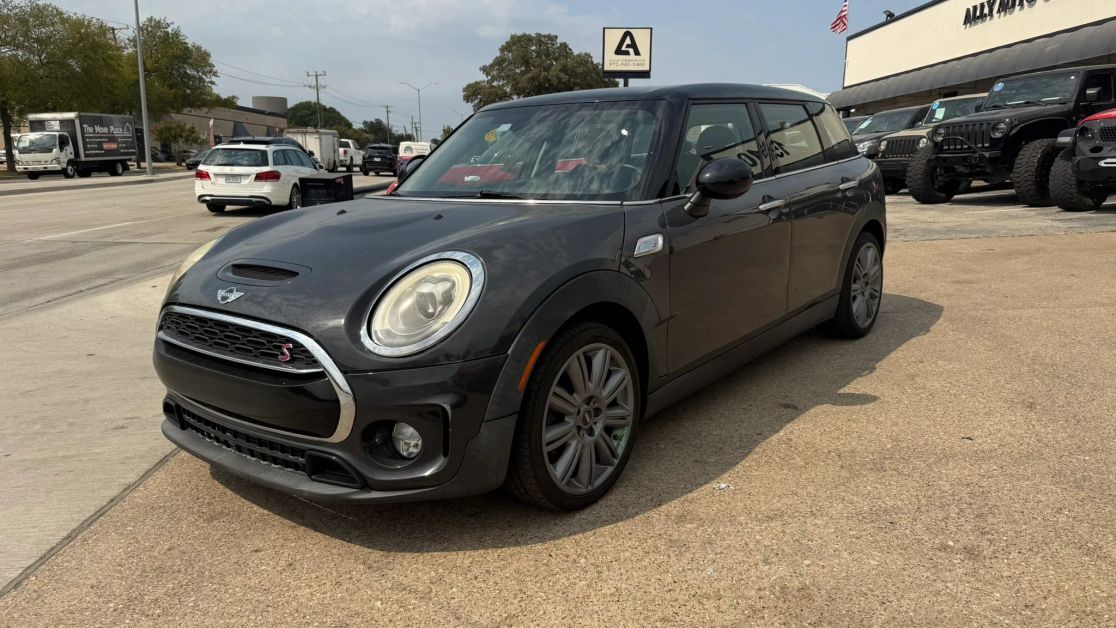 2017 MINI Clubman