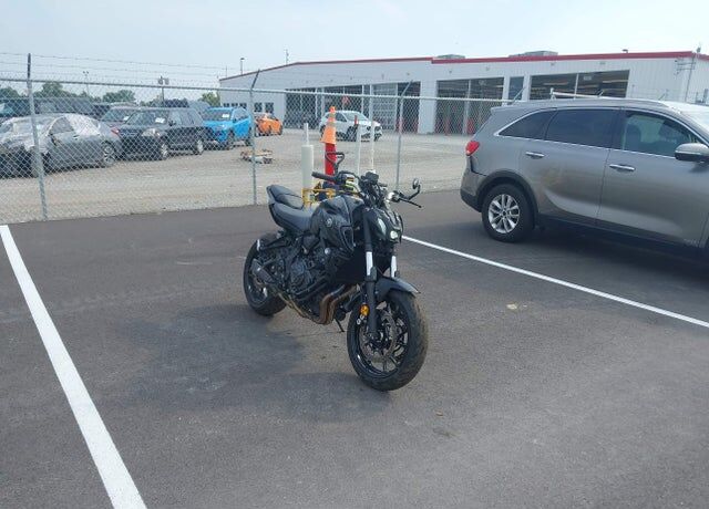 2024 YAMAHA MTN690