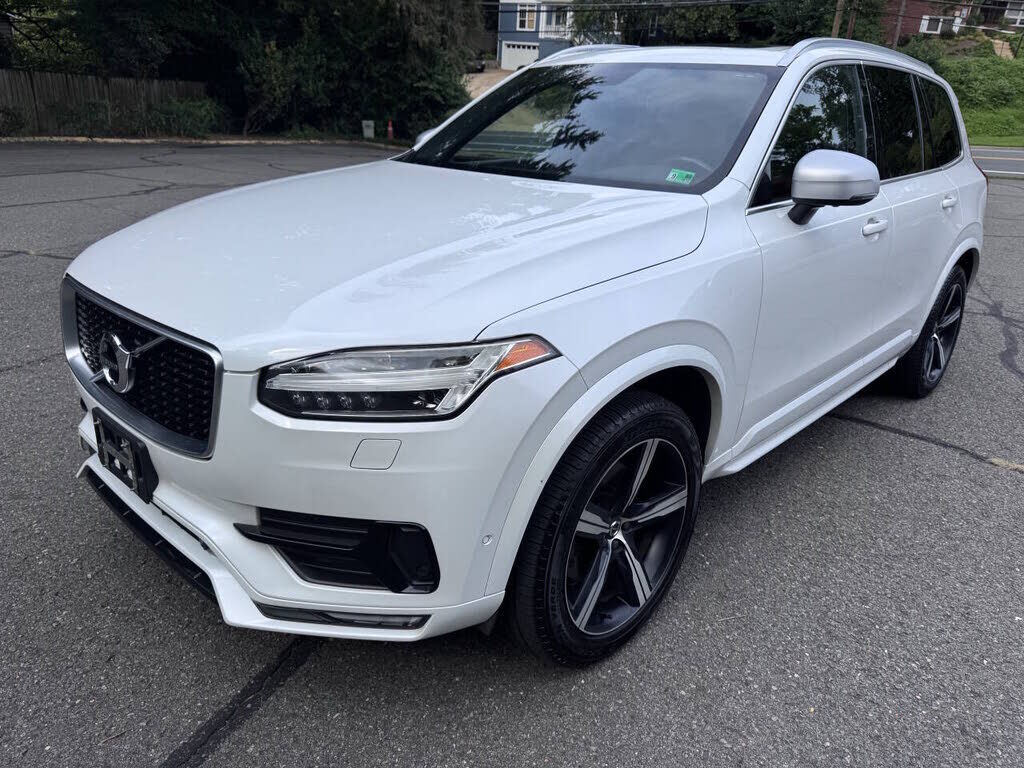 2016 VOLVO XC90