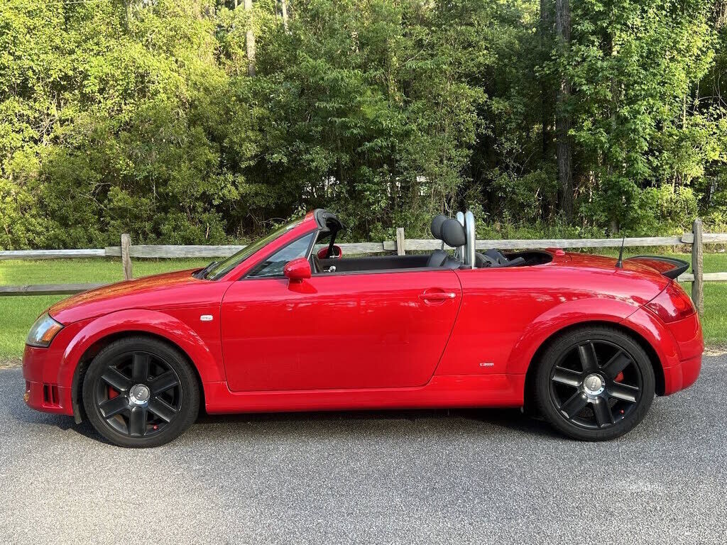 2004 Audi TT