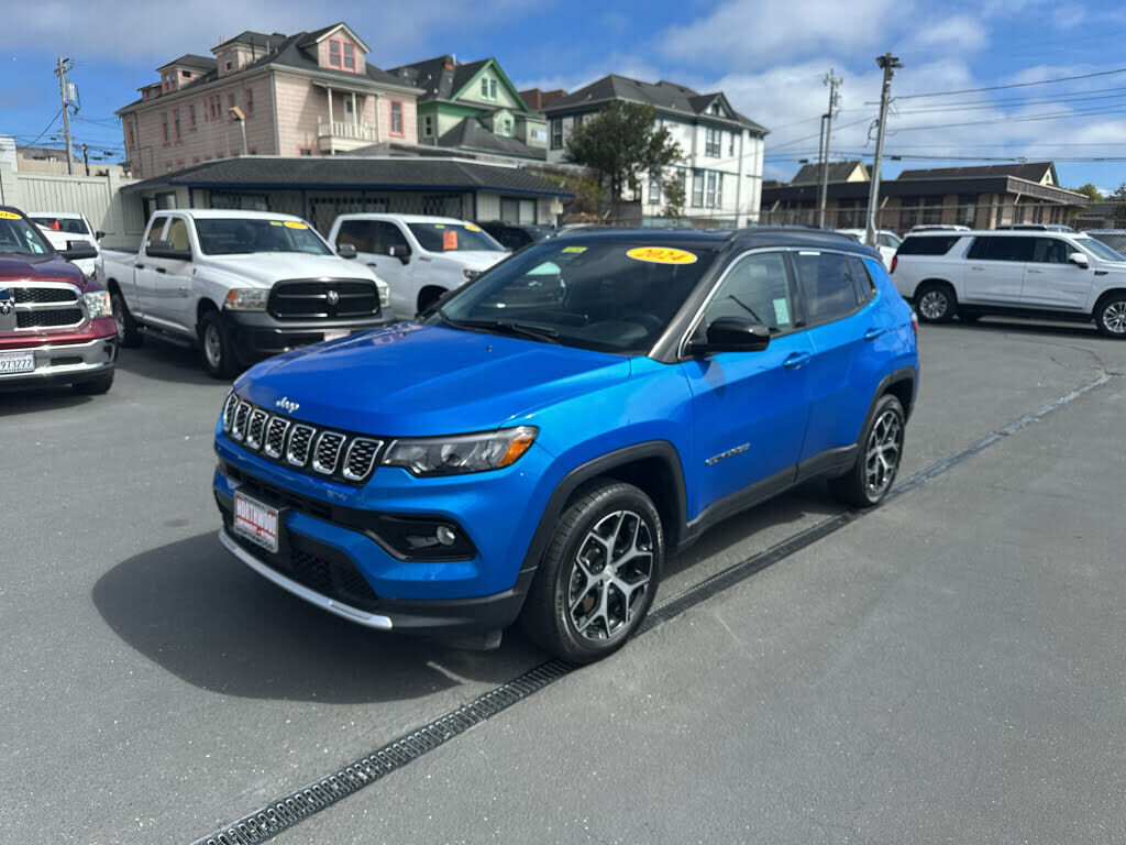 2024 JEEP Compass
