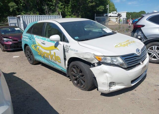 2010 TOYOTA Venza