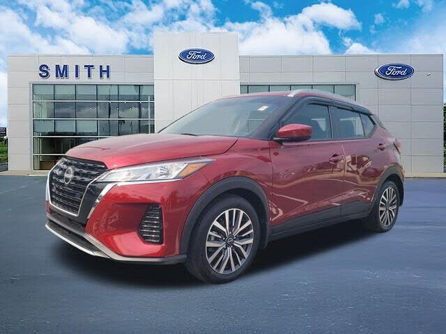 2024 NISSAN Kicks