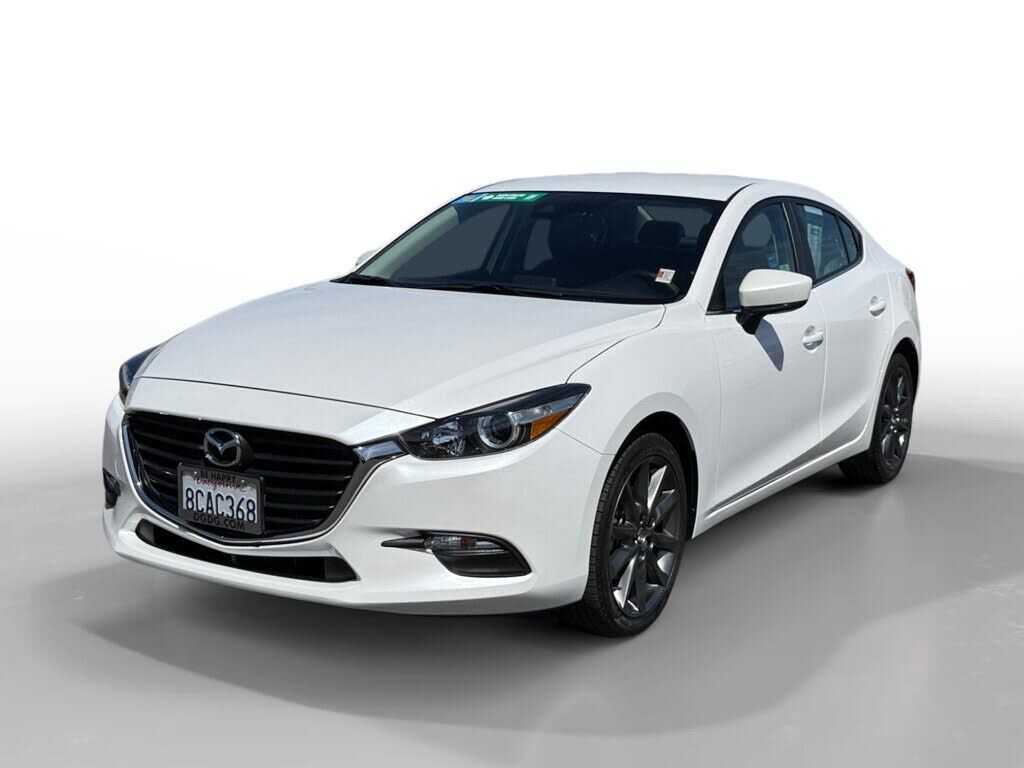 2018 MAZDA Mazda3