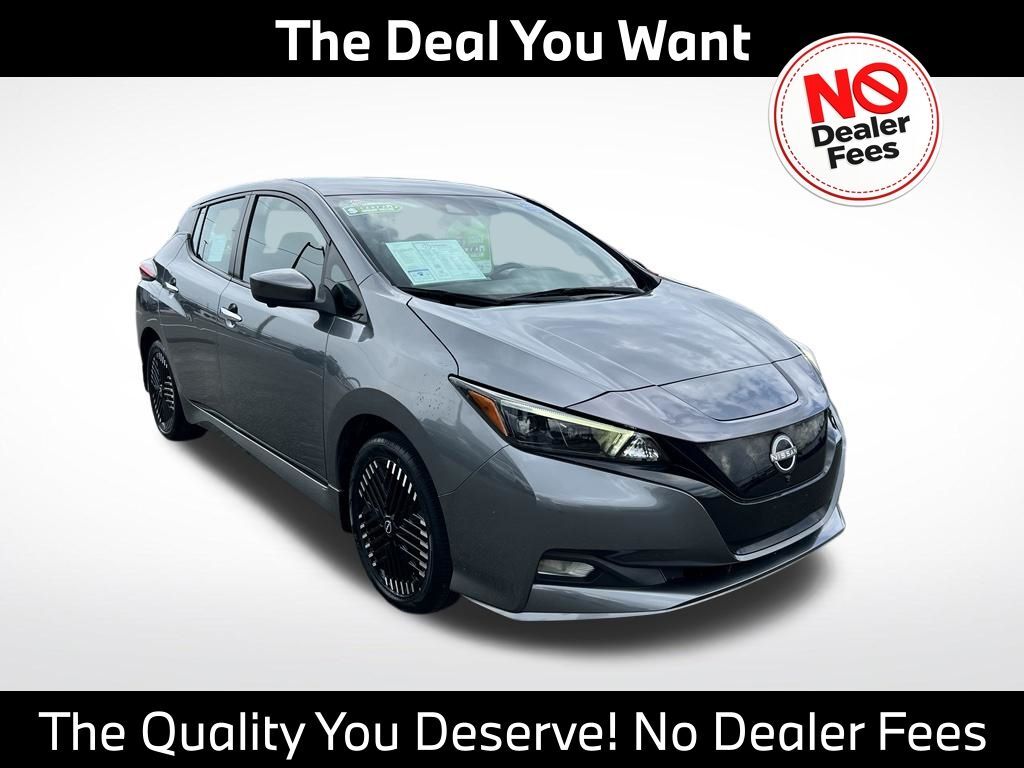 2023 NISSAN Leaf