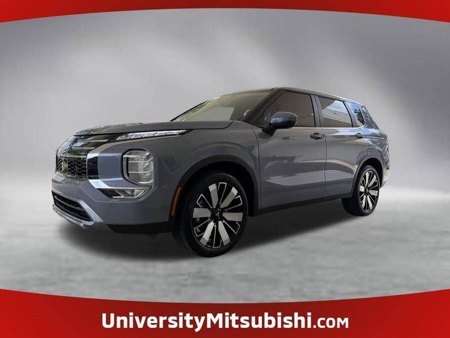 2026 MITSUBISHI Outlander