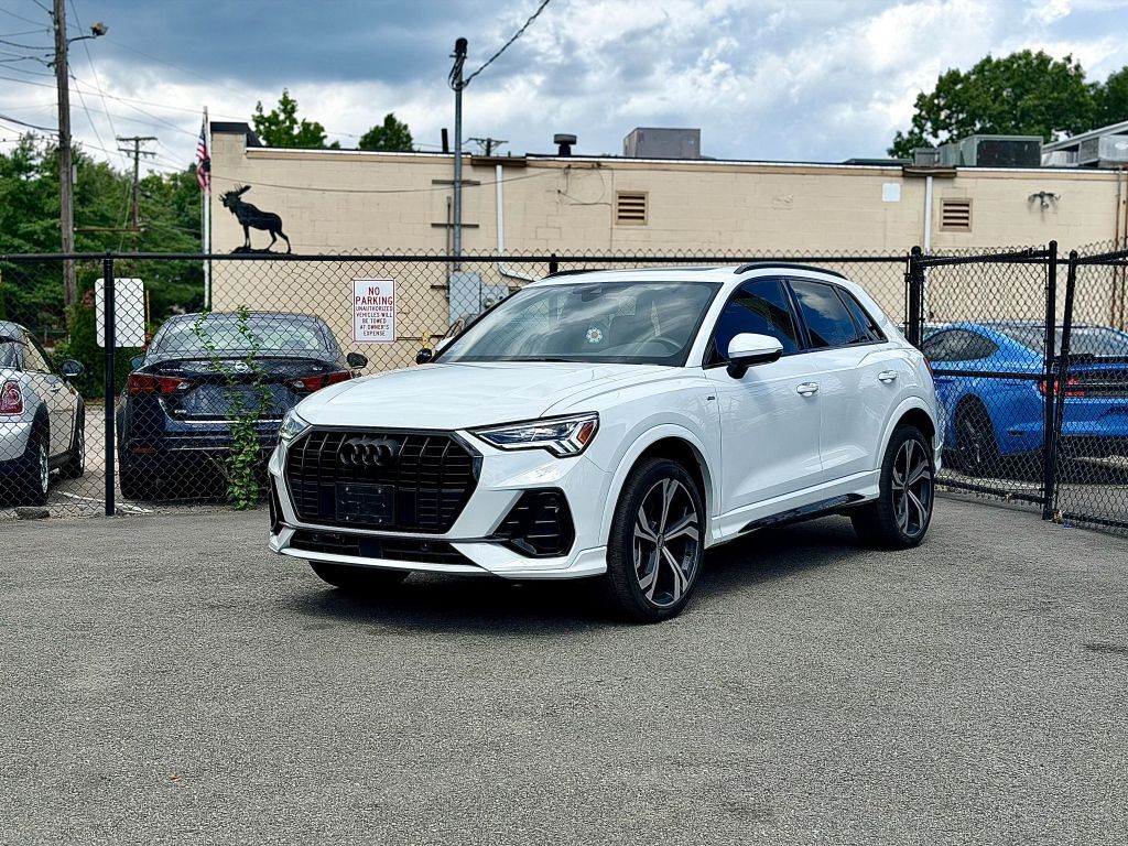 2023 AUDI Q3