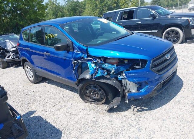 2017 FORD Escape