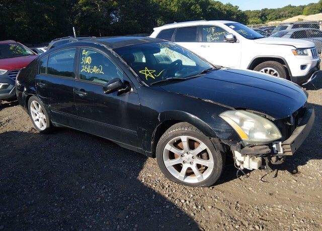 2005 NISSAN Maxima