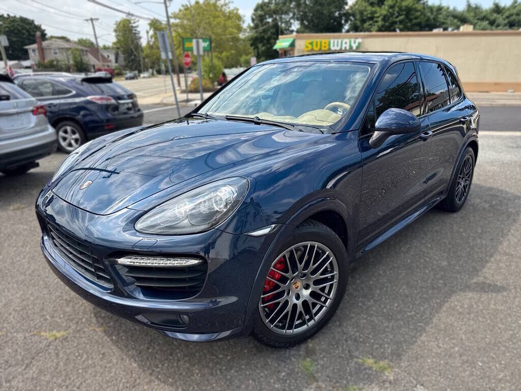 2014 PORSCHE Cayenne