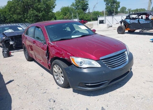 2012 CHRYSLER 200