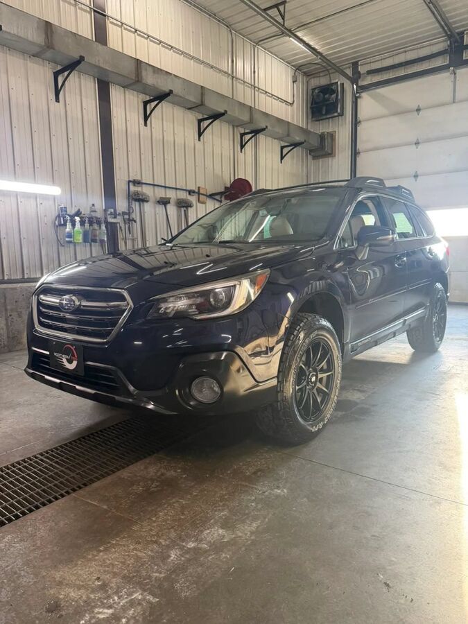 2018 SUBARU Outback