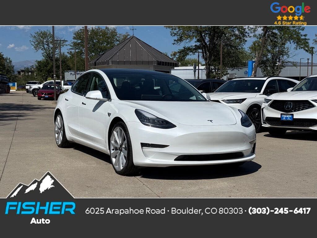 2019 TESLA Model 3