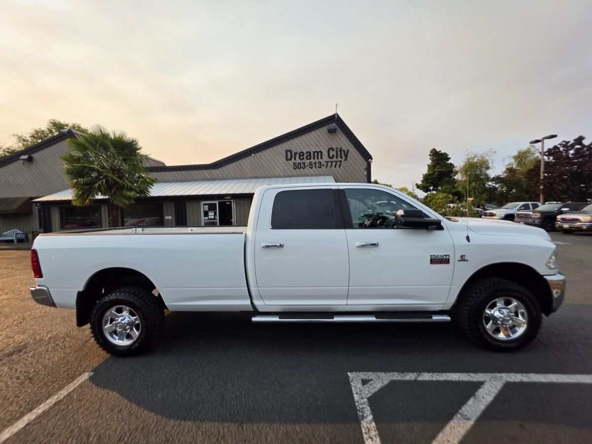 2010 DODGE Ram