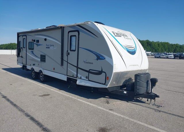 2019 FOREST RIVER Freedom Express