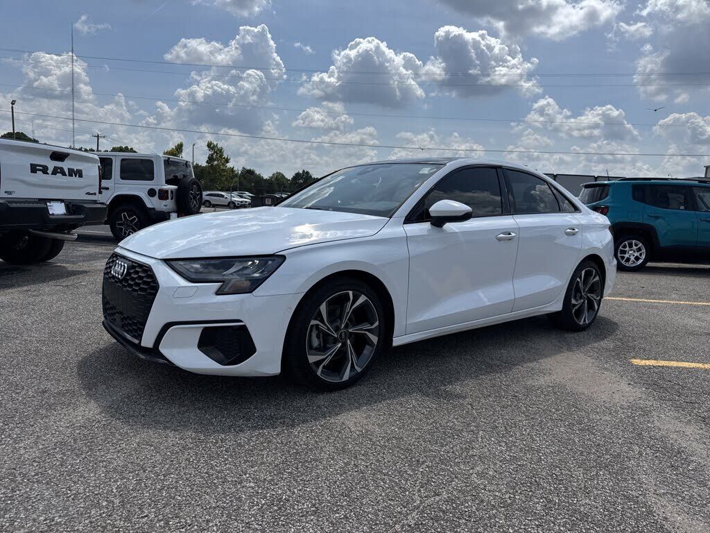 2022 AUDI A3