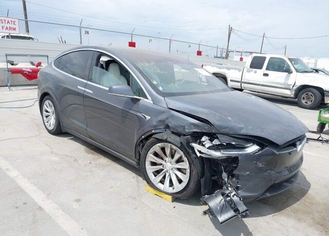2018 TESLA Model X