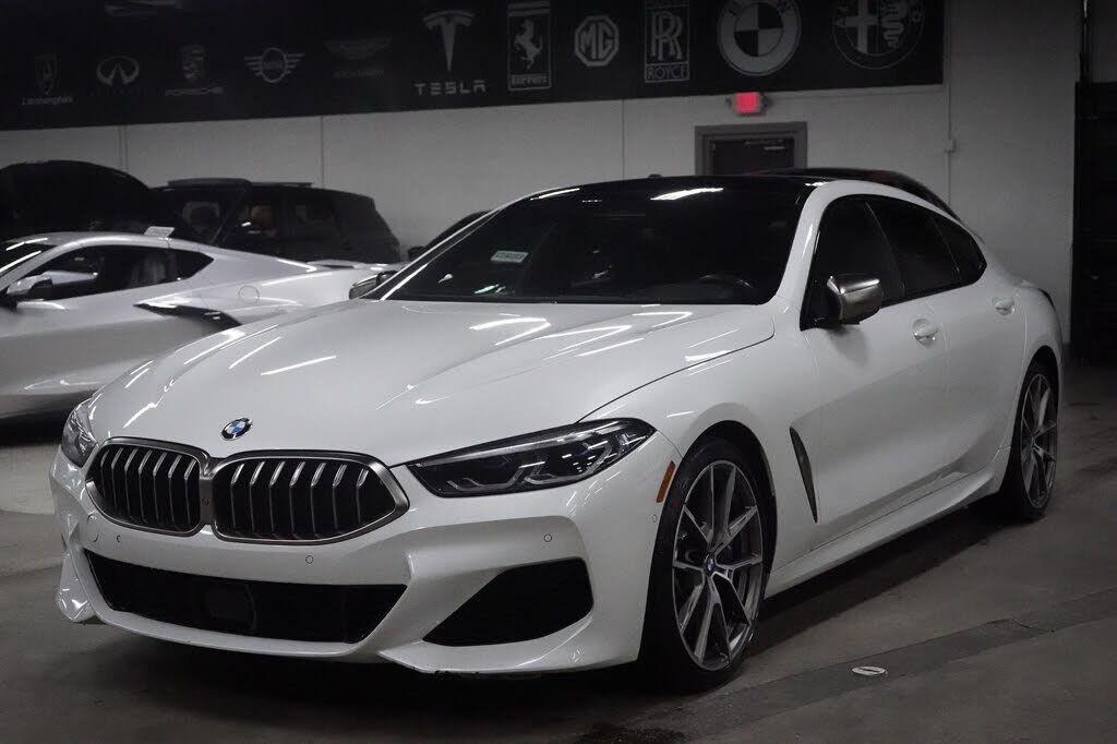2020 BMW M8