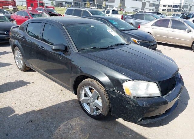 2010 DODGE Avenger