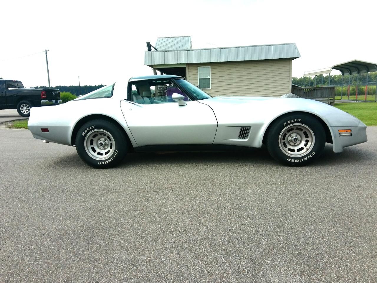 1981 CHEVROLET Corvette