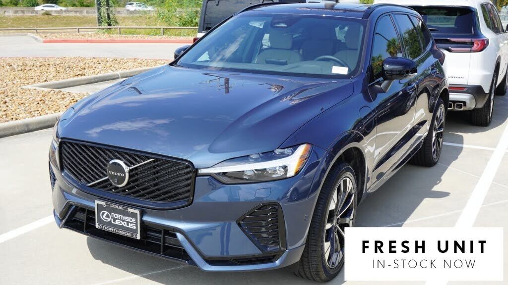 2026 VOLVO XC60