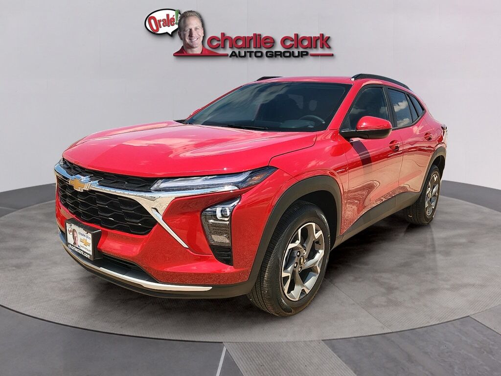 2026 CHEVROLET Trax
