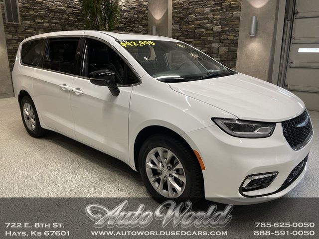 2026 CHRYSLER Pacifica