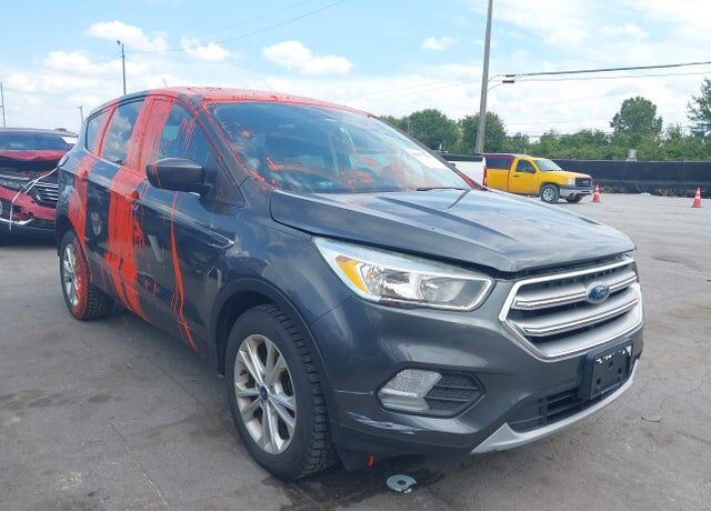 2017 FORD Escape