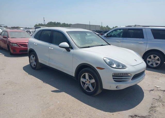 2012 PORSCHE Cayenne