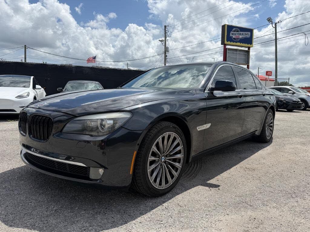 2012 BMW 7 Series