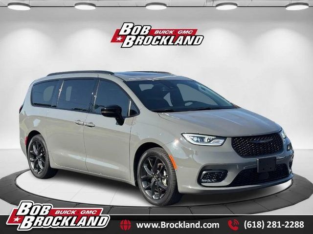 2025 CHRYSLER Pacifica