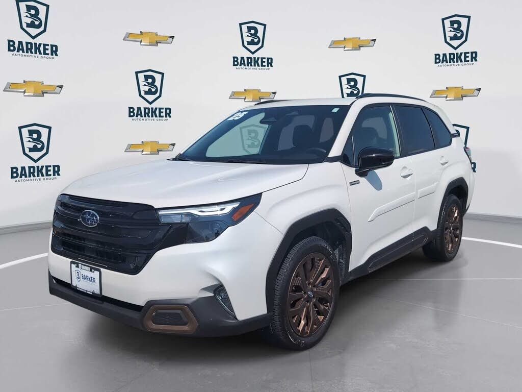 2025 SUBARU Forester