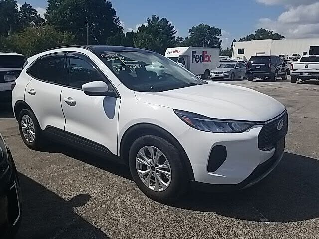 2024 FORD Escape