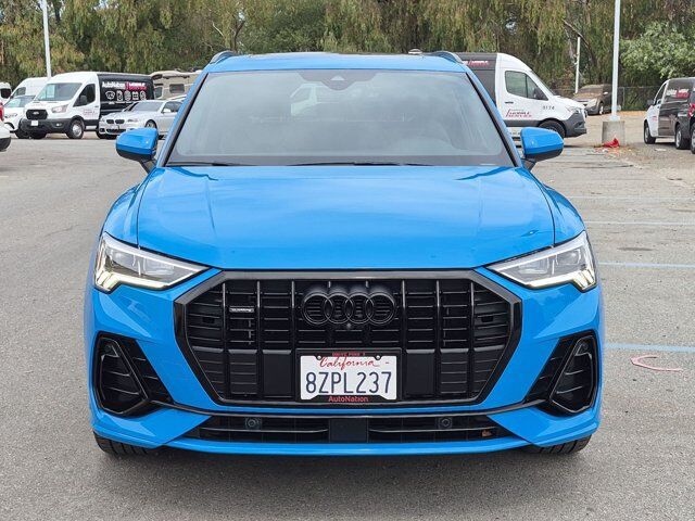 2022 Audi Q3