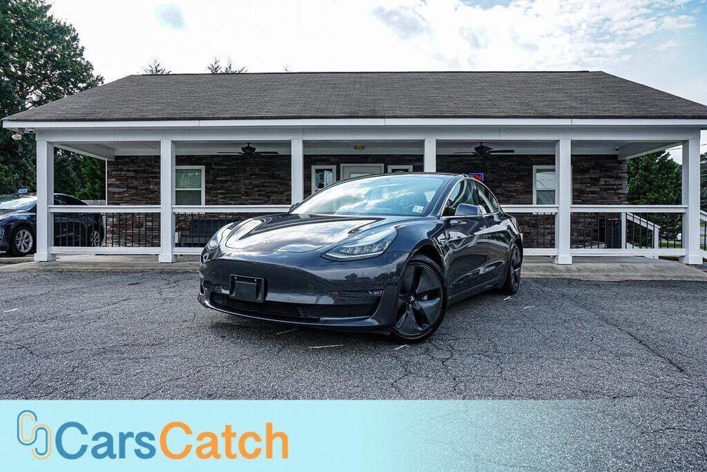 2019 TESLA Model 3