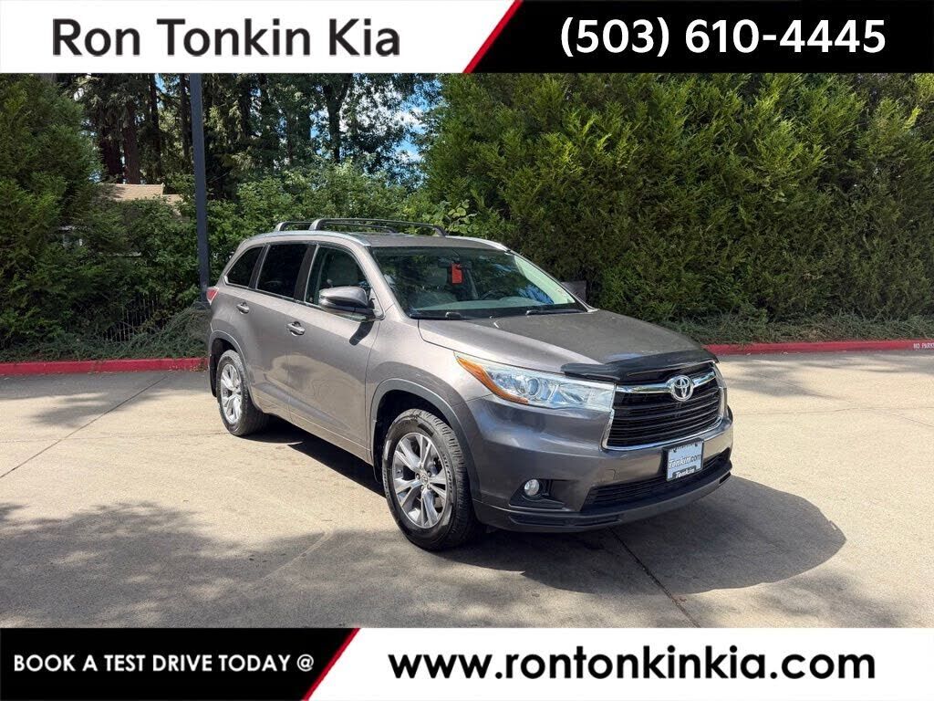 2015 TOYOTA Highlander