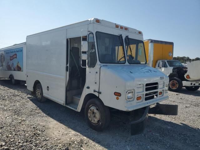 2004 FREIGHTLINER MT 45 Chassis